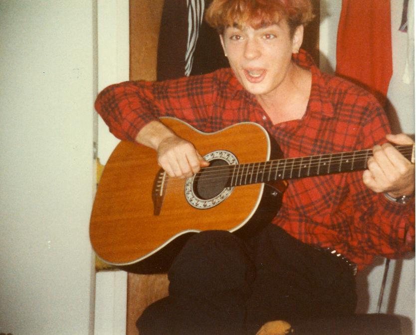 45563_10151631077304307_1866214982_n